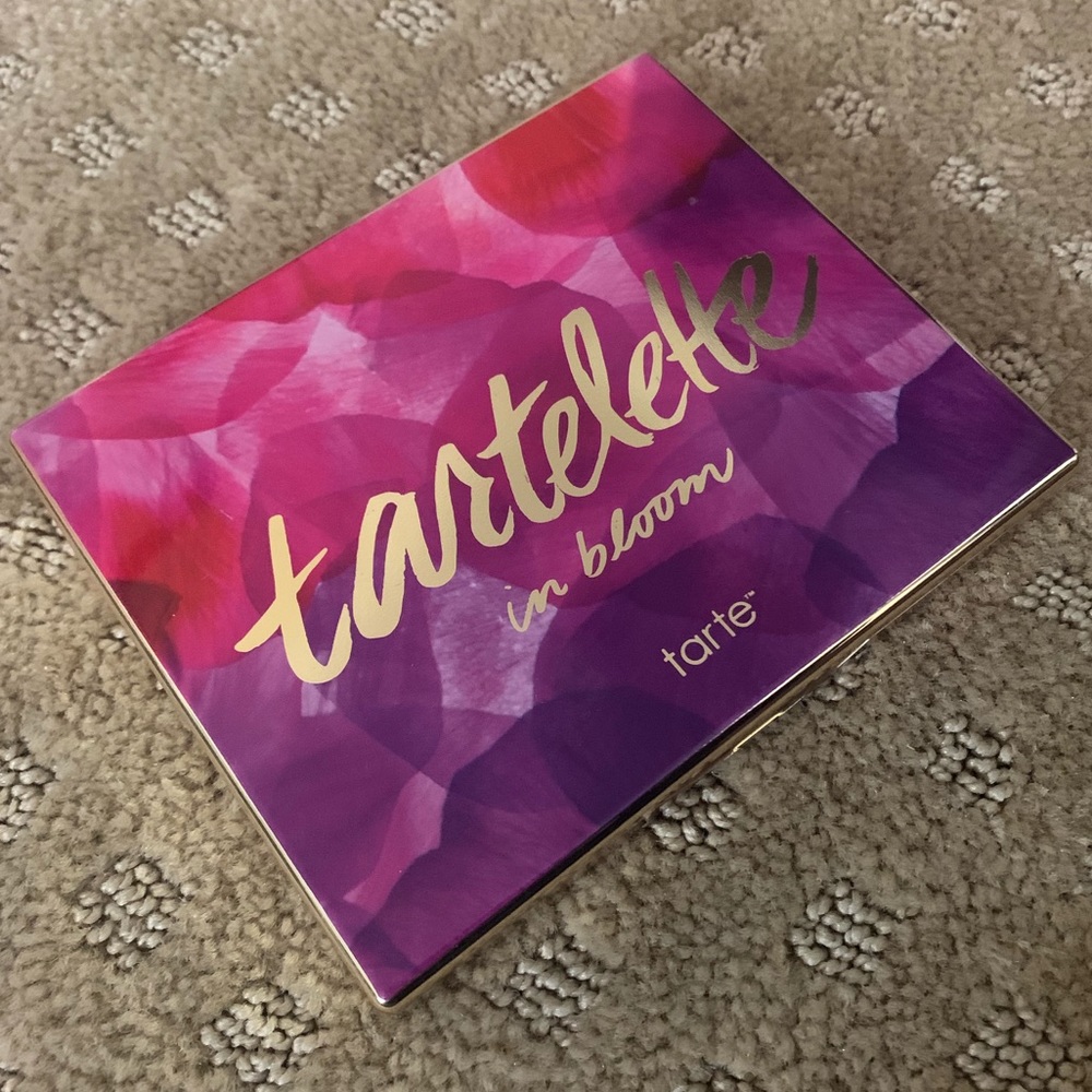 Tartelette In Bloom Eyeshadow Palette